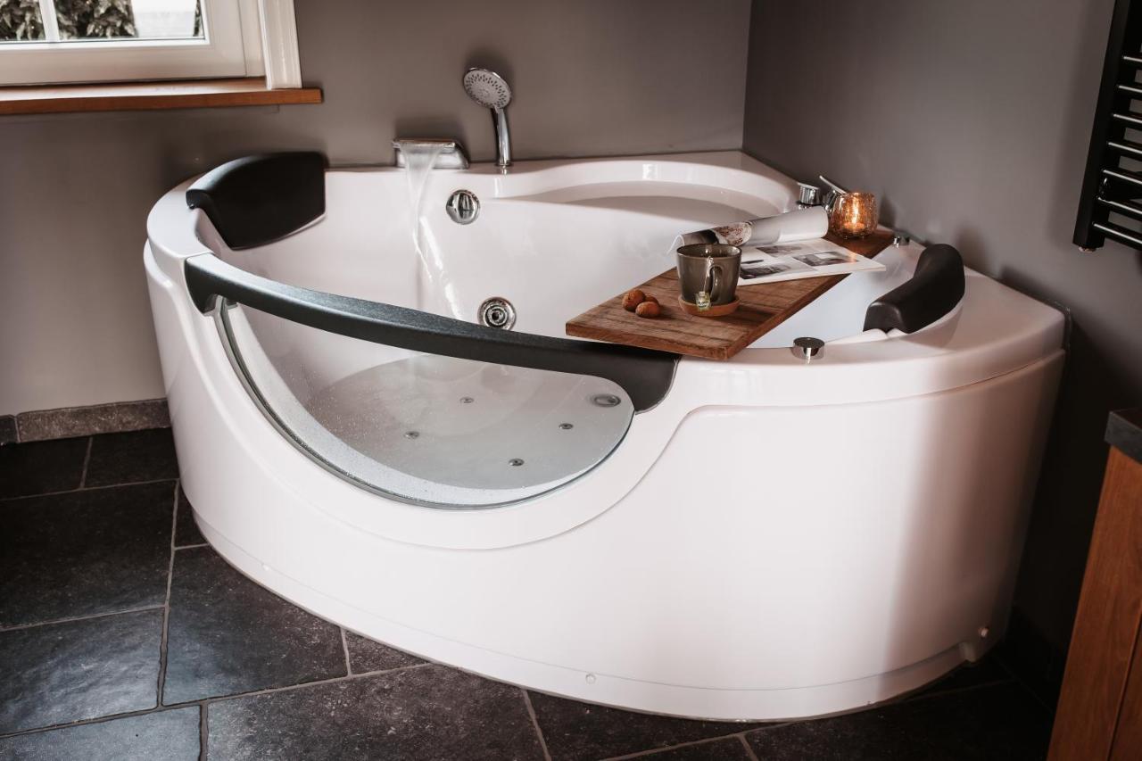 -Nieuw- Luxe & Sfeervol Vakantiehuis ทอเลิน ภายนอก รูปภาพ