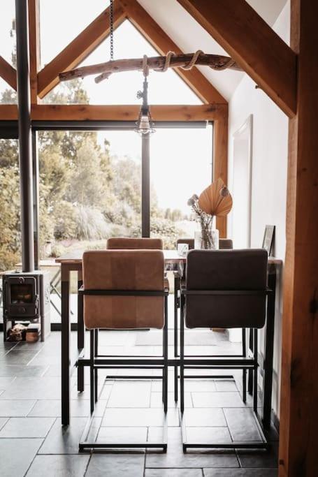 -Nieuw- Luxe & Sfeervol Vakantiehuis ทอเลิน ภายนอก รูปภาพ