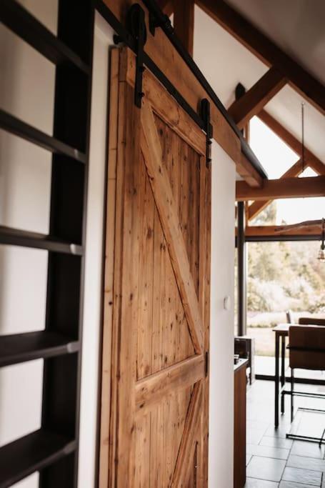 -Nieuw- Luxe & Sfeervol Vakantiehuis ทอเลิน ภายนอก รูปภาพ