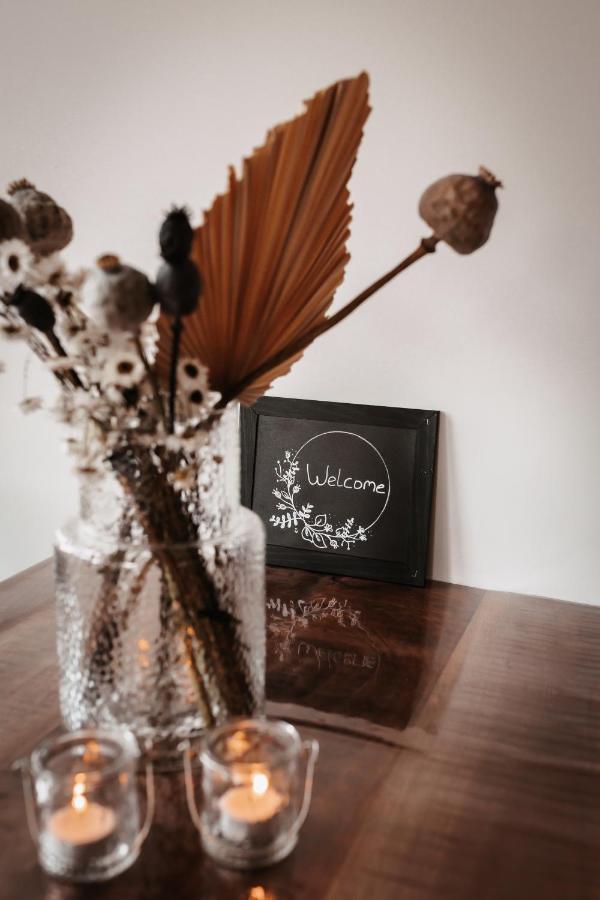 -Nieuw- Luxe & Sfeervol Vakantiehuis ทอเลิน ภายนอก รูปภาพ