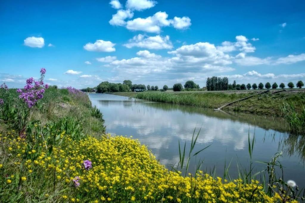 -Nieuw- Luxe & Sfeervol Vakantiehuis ทอเลิน ภายนอก รูปภาพ
