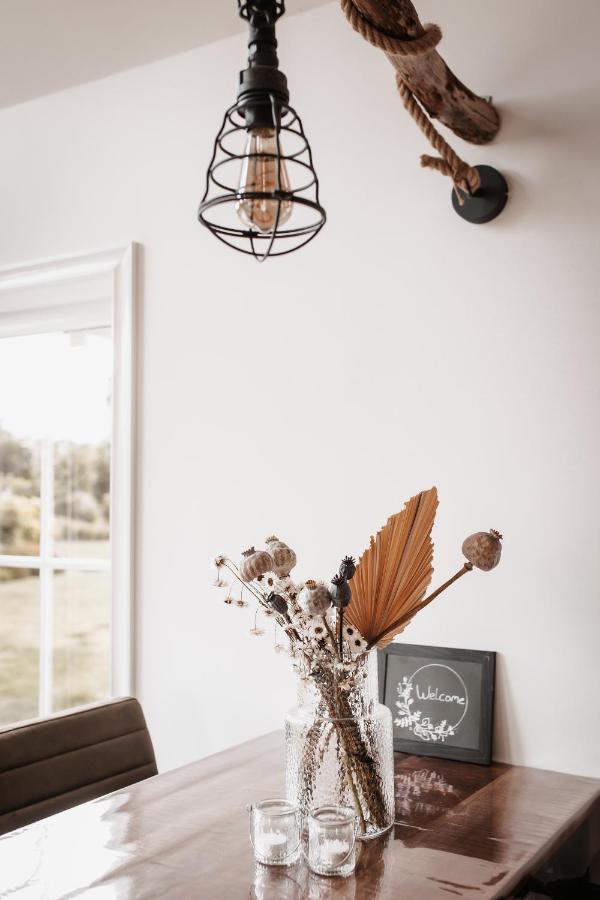 -Nieuw- Luxe & Sfeervol Vakantiehuis ทอเลิน ภายนอก รูปภาพ