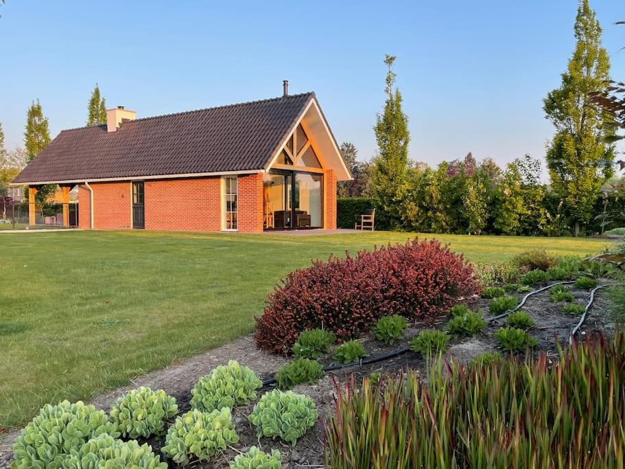 -Nieuw- Luxe & Sfeervol Vakantiehuis ทอเลิน ภายนอก รูปภาพ